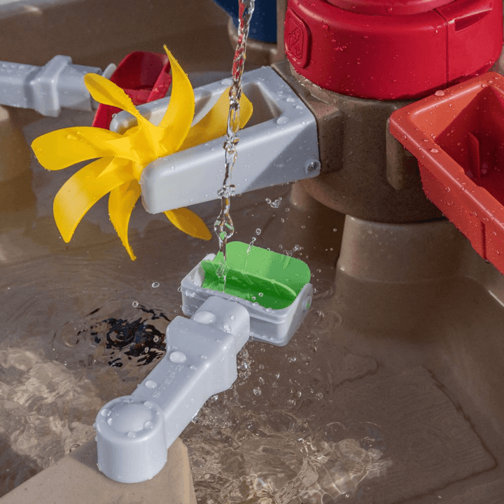 Step2 Pump &amp; Splash Discovery Water Table