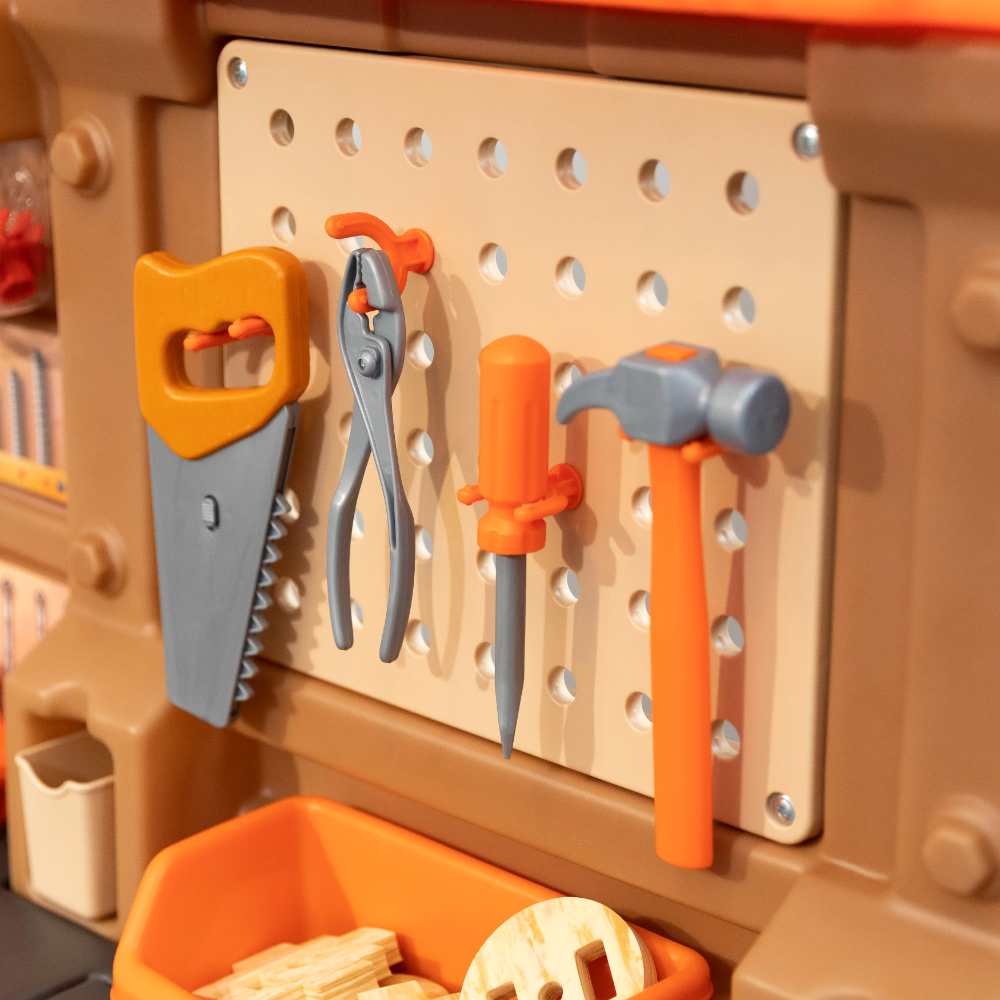 Step2 Pro Play Workshop &amp; Utility Bench
