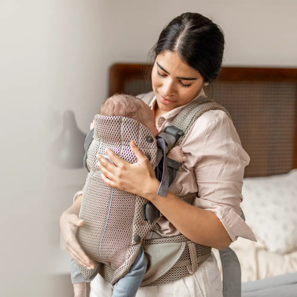 BabyBjorn Baby Harmony Carrier, 3D Mesh, Lightweight, Soft &amp; Breathable Newborn to Toddler Carrier, Adjustable Waistbelt &amp; Cross Straps, 4 Carry Positions, Birth - 3 Years (3-15Kgs) - Grey Beige