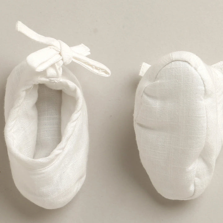 Sweetlime By As Unisex Pure Comfort Organic Cotton Baby Booties - White