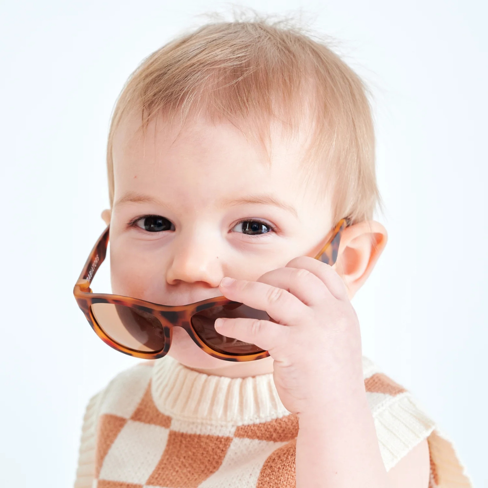 Babiators Originals Navigator Sunglasses: Classic Tortoise | Amber Lenses