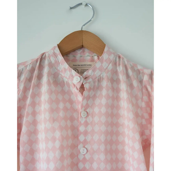 Love The World Today Unisex Barefoot Boy Shirt In Blush Pink Rhombus