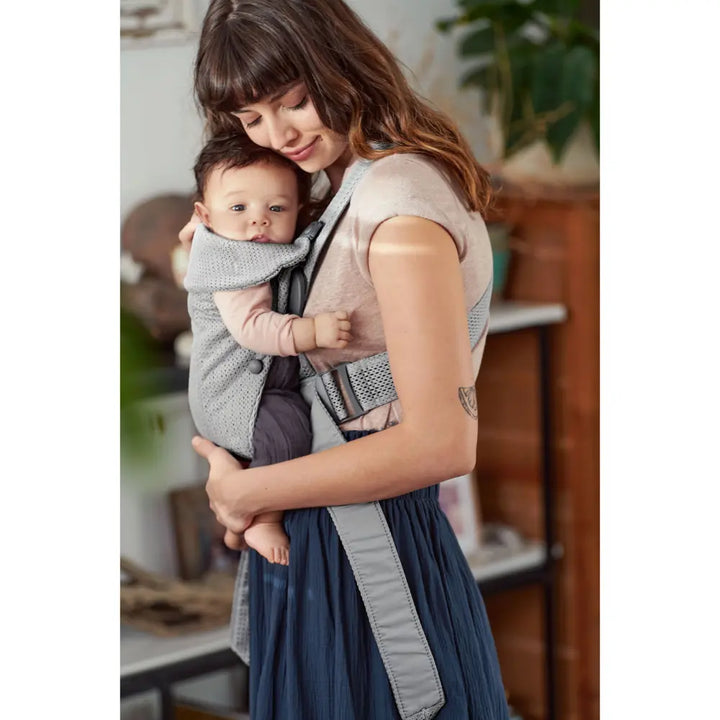 BabyBjorn Mini Baby Carrier, Soft &amp; Lightweight Mesh Fabric, 3 Carrying Positions, Ergonomic Hip and Head Support, Adjustable Waistbelt &amp; Cross Straps, Easy to Use, Birth to 12 Months (upto 11kg) - Grey