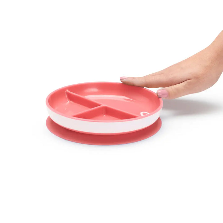Munchkin Suction Plate for Babies &amp; Toddlers – Strong Suction Base with Deep Sides, BPA-Free, 6+ Months - Pink