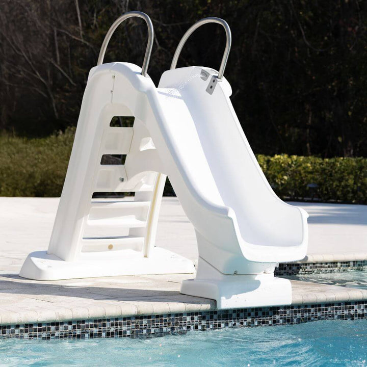 Step2 Vero Poolside Slide - White