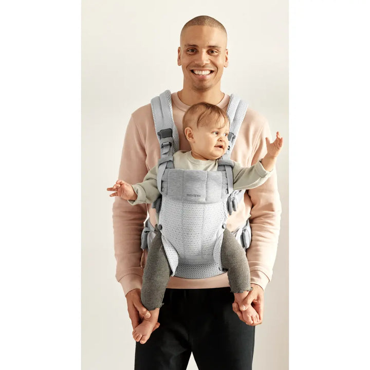 BabyBjorn Baby Harmony Carrier, 3D Mesh, Lightweight, Soft &amp; Breathable Newborn to Toddler Carrier, Adjustable Waistbelt &amp; Cross Straps, 4 Carry Positions, Birth - 3 Years (3-15Kgs) - Silver
