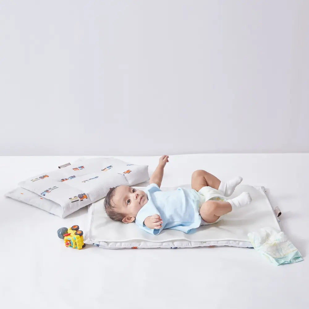 Annasimona Kids Train Diaper Changing Mat - Set of Two - Train - ONE SIZE