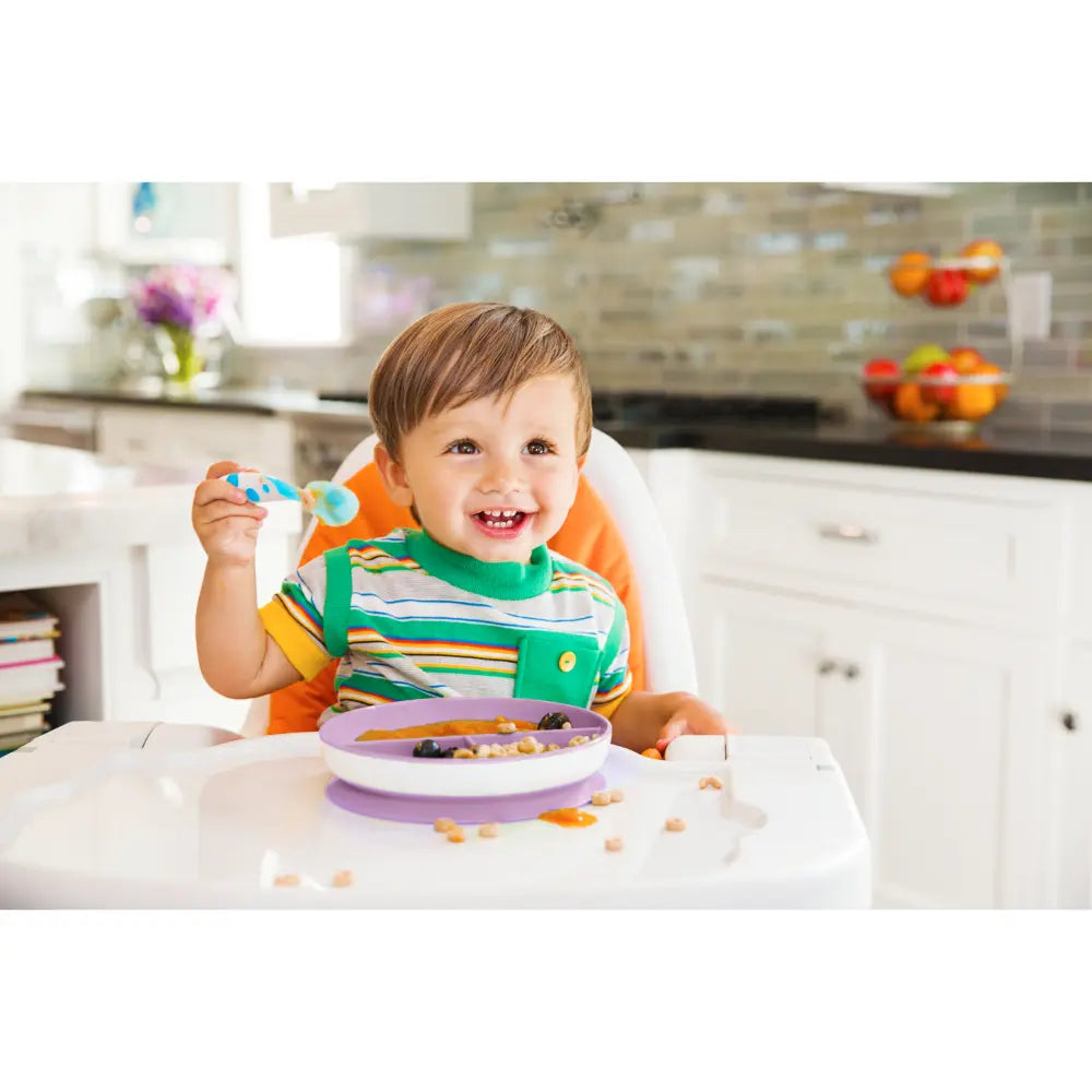 Munchkin Suction Plate for Babies &amp; Toddlers – Strong Suction Base with Deep Sides, BPA-Free, 6+ Months - Purple