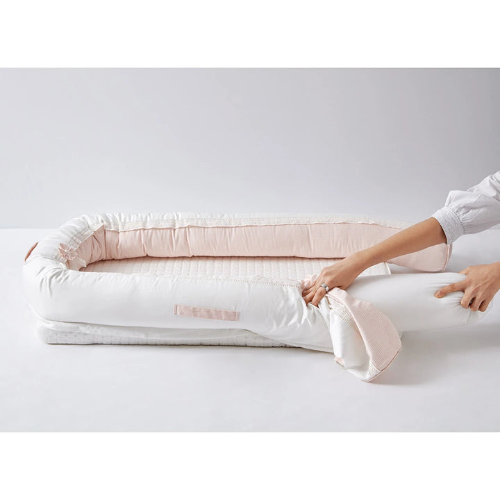 Annasimona Kids Newborn Baby Nest - Pink Checks