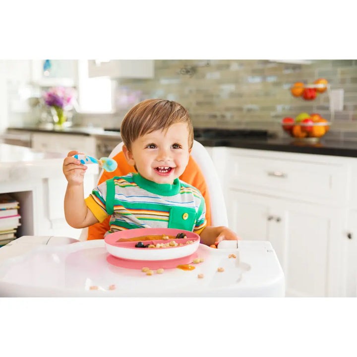 Munchkin Suction Plate for Babies &amp; Toddlers – Strong Suction Base with Deep Sides, BPA-Free, 6+ Months - Pink