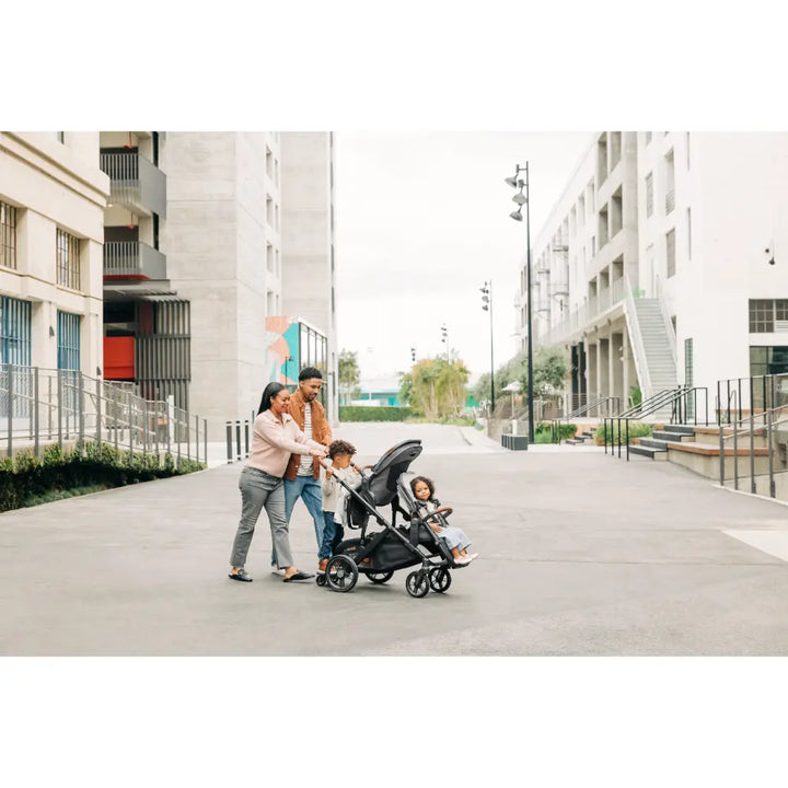 UPPAbaby RumbleSeat V3, Second Seat for Vista Stroller, Reversible &amp; Forward Facing, UPF 50+ Canopy, Adjustable Footrest, Up to 18.1 kg - Charcoal Melange