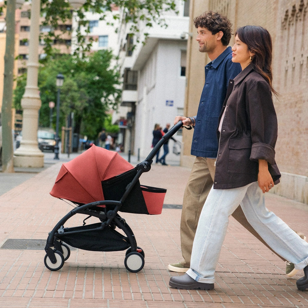 Stokke YOYO⁵ Newborn Pack | Fully Flat Newborn Seat | Newborn Stroller Attachment | 0–6 Months | Lightweight &amp; Compact | 5-Point Safety Harness | Ventilation Windows | Taupe