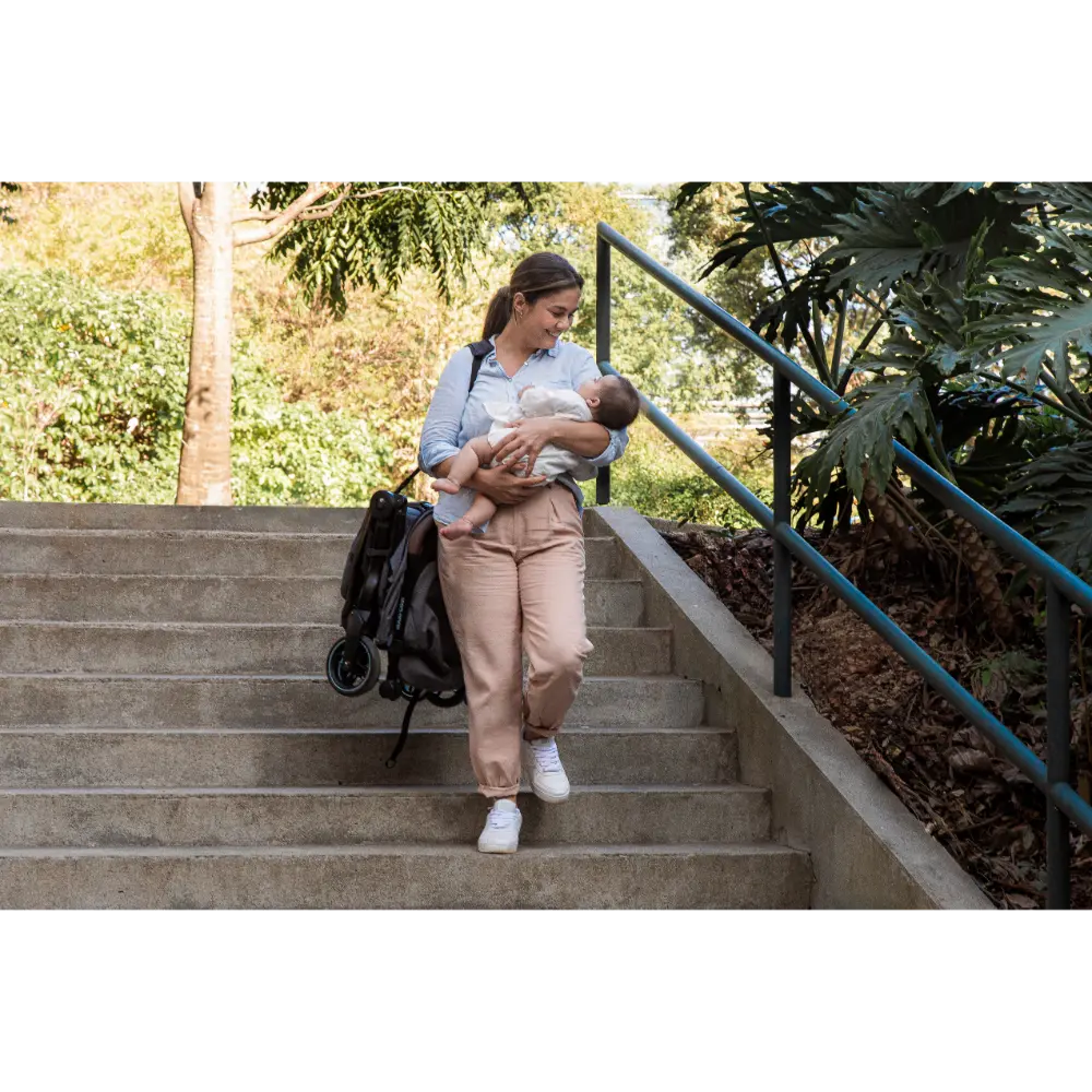 #color_Essential-Black-Champagne