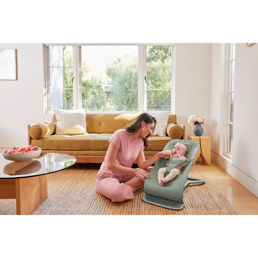 Ergobaby Evolve Bouncer Bundle (with Extra Seat Cover)