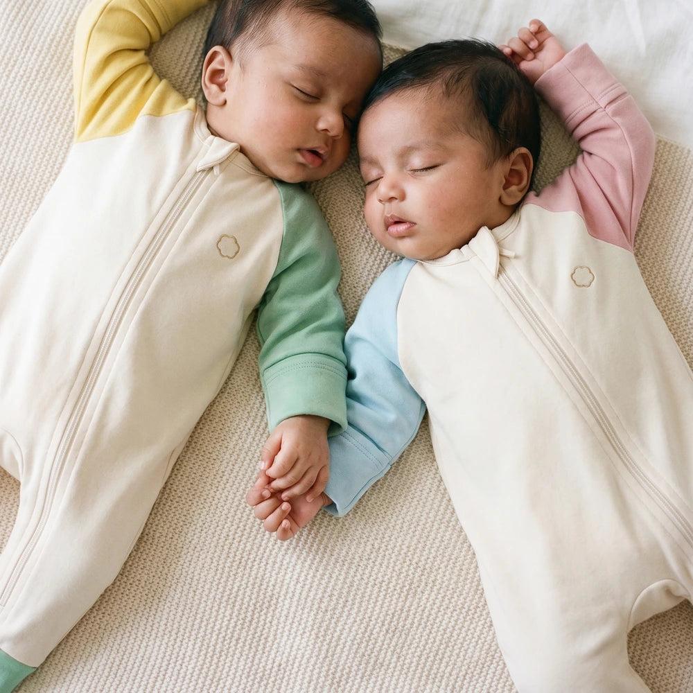 Faura Unisex Banana Cotton Colorblock Sleepsuit - Pink / Blue