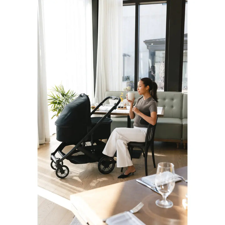 UPPAbaby Newborn Foldable Bassinet V3, Flat Recline, Stroller Carry Cot, Includes Breathable Mattress, For Kona, Cruz, Vista Stroller -  James/Black