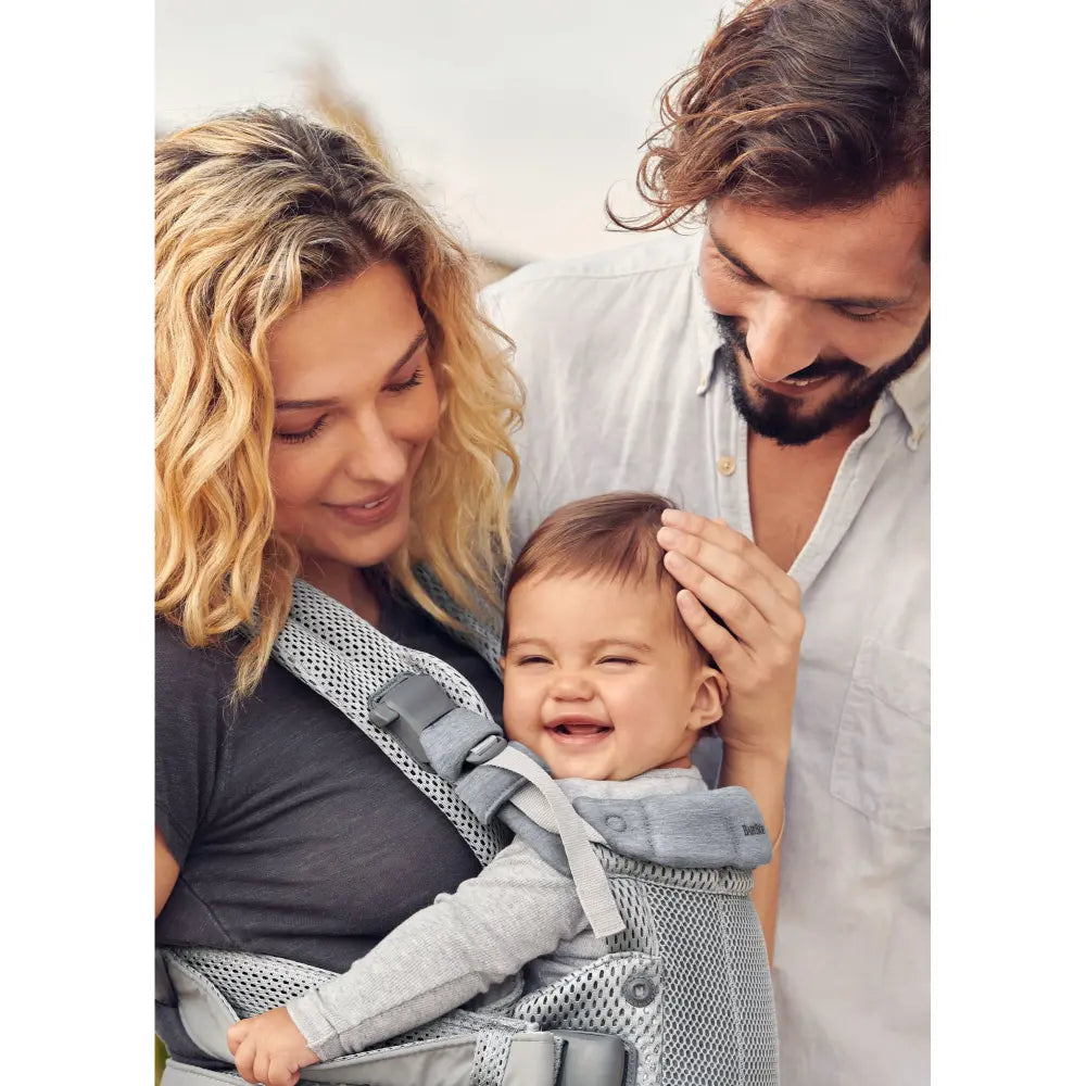 BabyBjorn Baby Harmony Carrier, 3D Mesh, Lightweight, Soft &amp; Breathable Newborn to Toddler Carrier, Adjustable Waistbelt &amp; Cross Straps, 4 Carry Positions, Birth - 3 Years (3-15Kgs) - Silver
