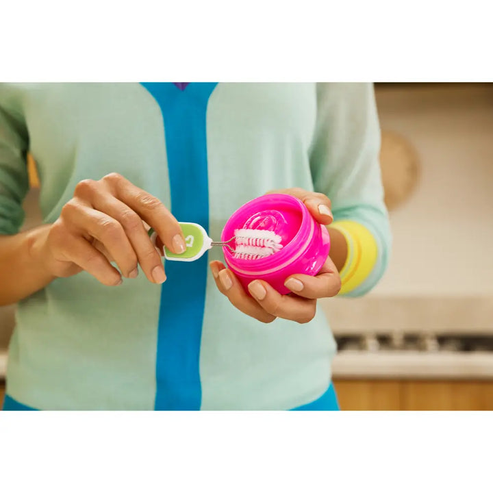 Munchkin Details™ Bottle and Cup Cleaning Brush 4 Piece Set with Key Ring - All in One Cleaning Solution for Sippy Cups &amp; Bottles