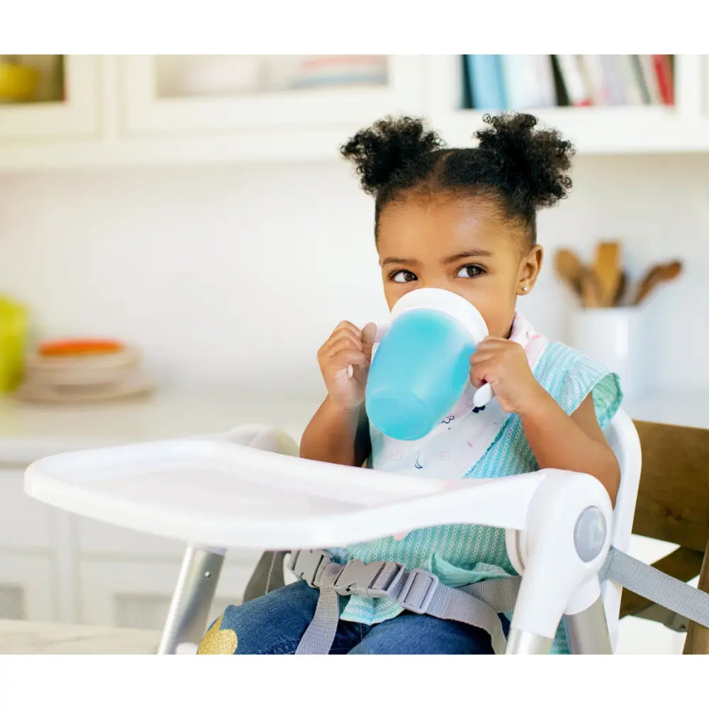 Munchkin 360° Spill-Proof Trainer Cup with Handles, Spoutless Sippy Cup for Babies, Easy Transition to Open Cup, BPA-Free, 7oz, 6+ Months - Blue
