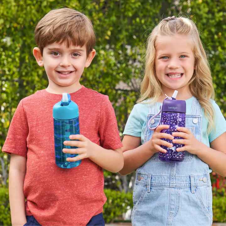 Bentgo Kids Water Bottle 450 ml, Leak-Proof Straw Bottle for Kids, Lightweighted &amp; Durable, BPA &amp; PFAS-Free Tritan Water Bottle, Ideal for School, Daycare &amp; Travel, 3 years+ - Sharks