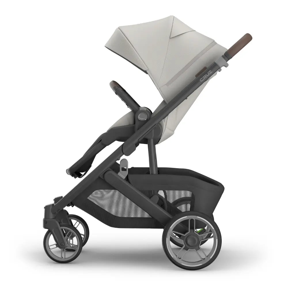 UPPAbaby Cruz V3 Full-Size Stroller, Reversible Seat, One-Hand Fold, Travel System Compatible, From Birth to 22 kg - Savannah