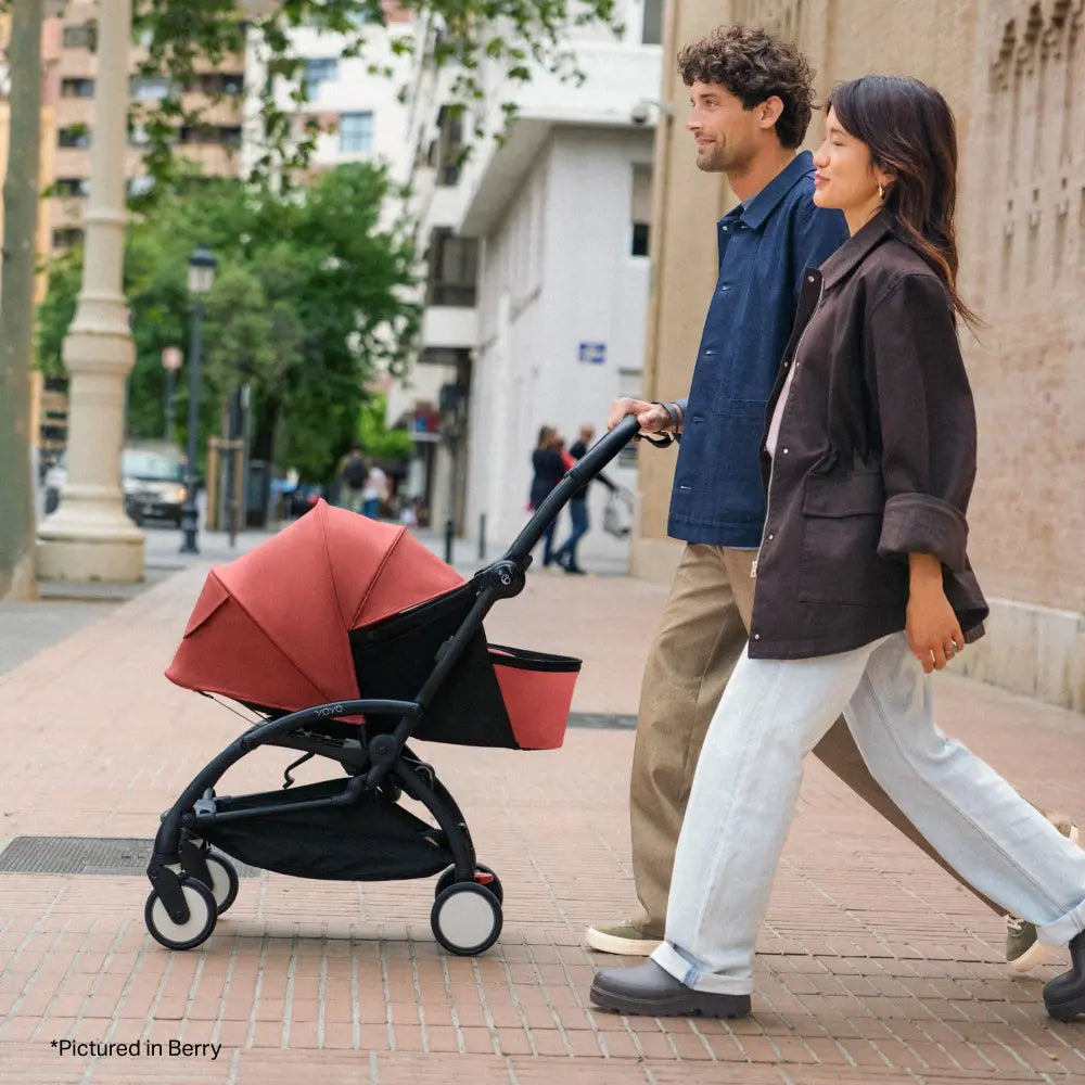 Stokke YOYO⁵ Newborn Pack | Fully Flat Newborn Seat | Newborn Stroller Attachment | 0–6 Months | Lightweight &amp; Compact | 5-Point Safety Harness | Ventilation Windows | Taupe