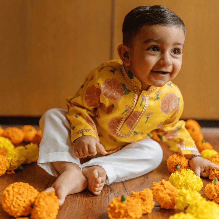 Dulaar Chanderi Kurta Pyjama Set | Hand-Block Printed (Gota Work) - Genda Phool