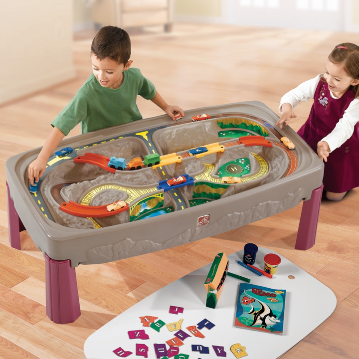 Step2 Deluxe Canyon Road Train &amp; Track Table
