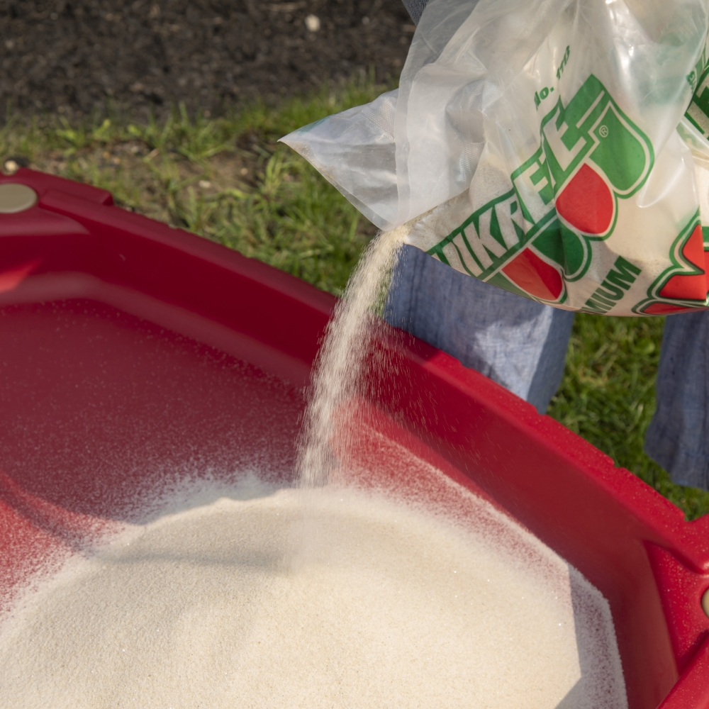 Step2 Naturally Playful Sand Table