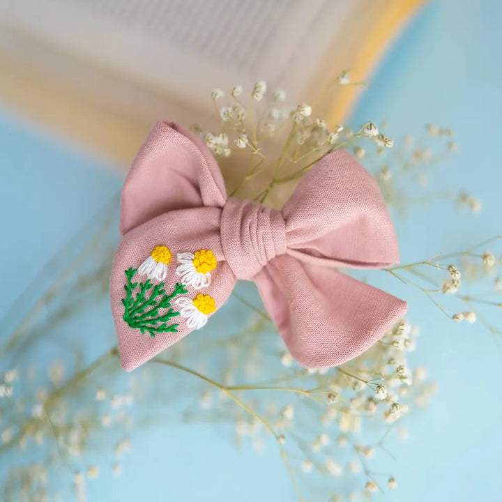 PureCloth.Co Daisy Delight Knot HairClip for Girls
