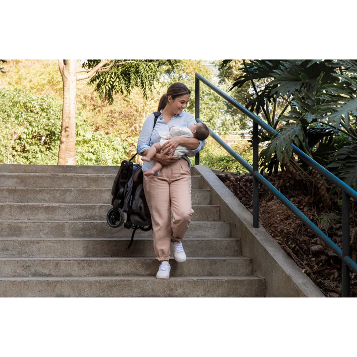 #color_Essential-Black