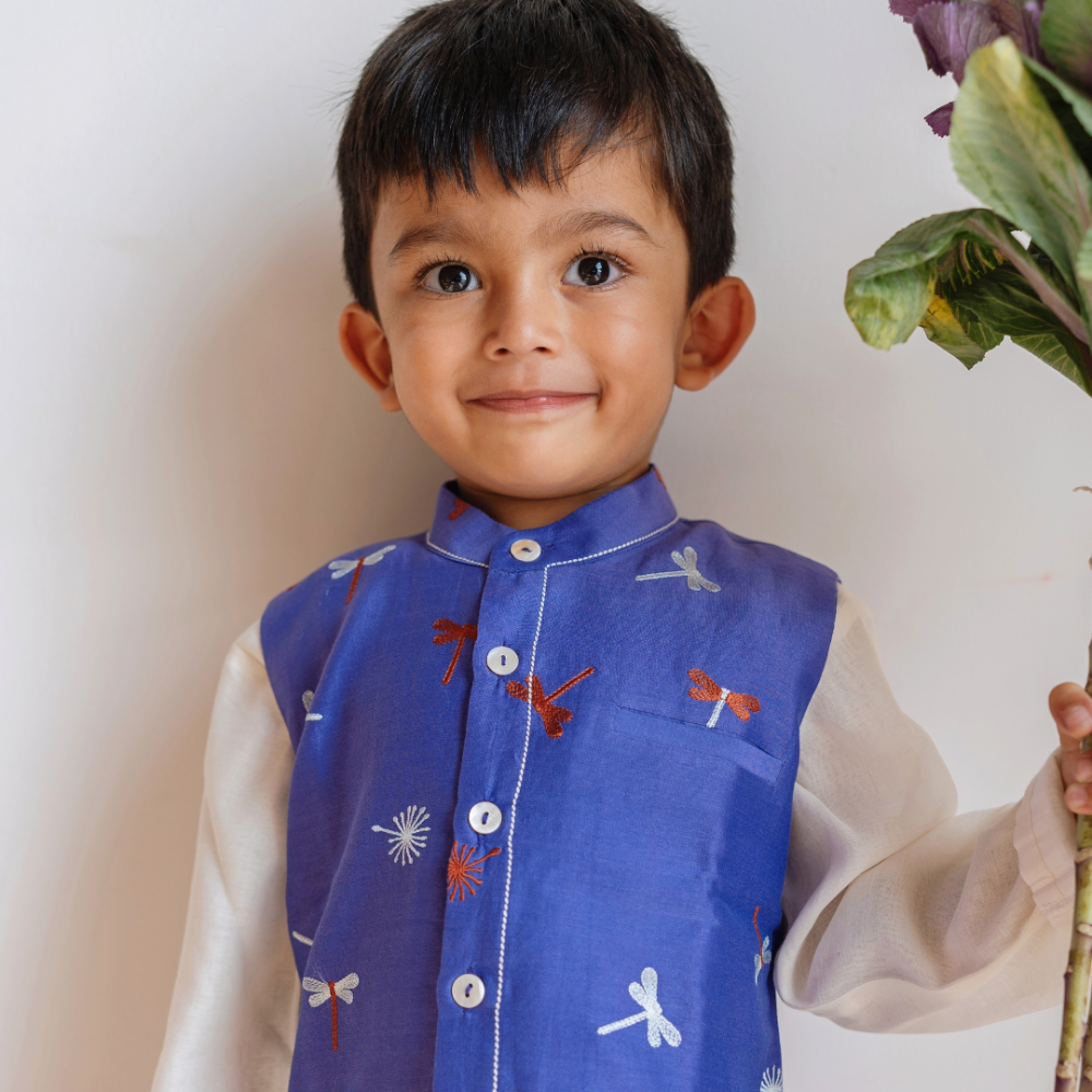 Dulaar Chanderi Kurta Pyjama &amp; Bandi Set - Dancing with Dragonflies