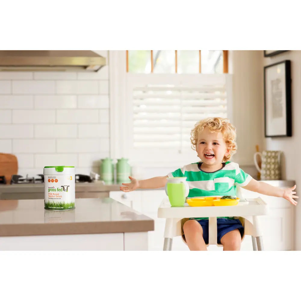 Munchkin 360° Spill-Proof Trainer Cup with Handles, Spoutless Sippy Cup for Babies, Easy Transition to Open Cup, BPA-Free, 7oz, 6+ Months - Green