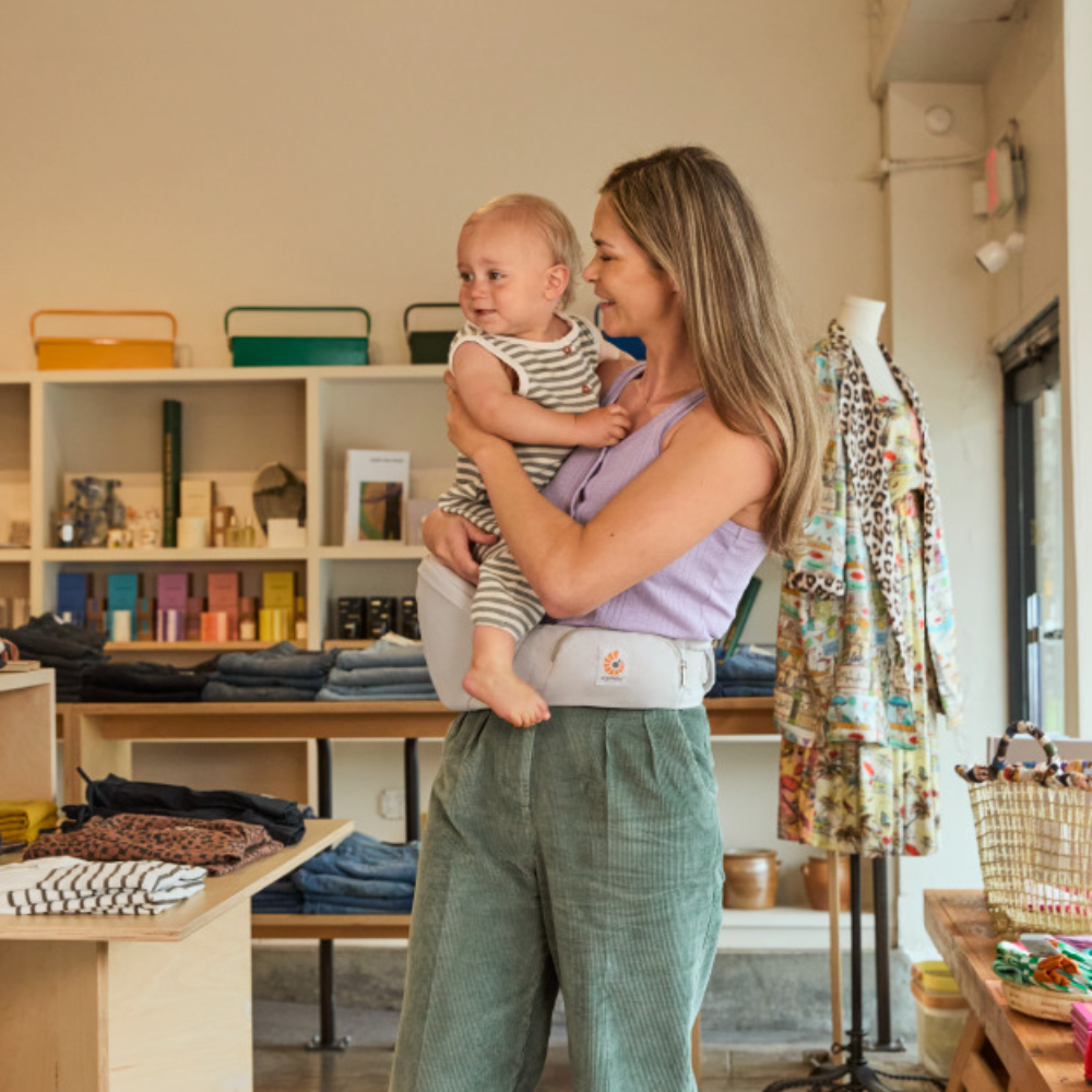 Ergobaby Lift Hip Carrier - Natural Beige