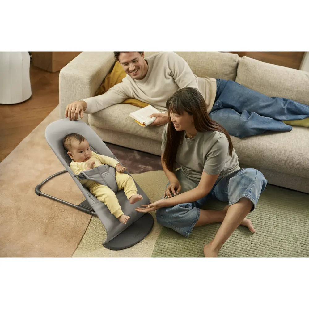 BabyBjorn Balance Soft Quilted Fabric, Lightweight Ergonomic Baby Bouncer with Natural Rocking, Convertible to a Toddler Chair, Ergonomic design, Newborn to Toddler (0–2 Years) - Light Grey