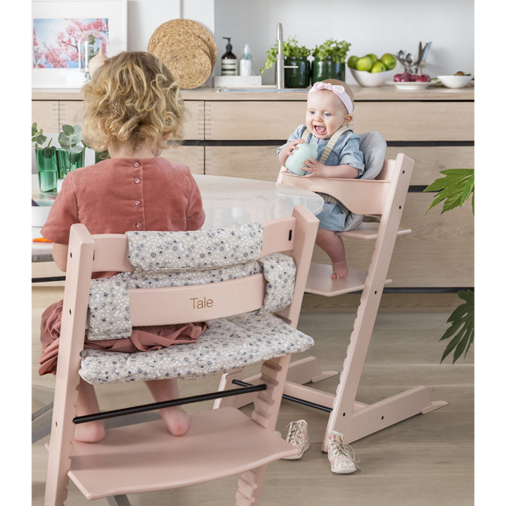 #color_serene-pink