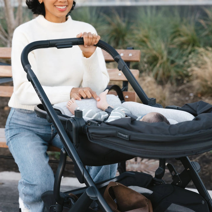UPPAbaby Vista V3 Reversible Seat Stroller, Flat Recline, Multiple Seat Configurations, Converts to Sibling Stroller, Includes Insect Net and Rain Cover, up to 4 Years - Ada/Sandstone