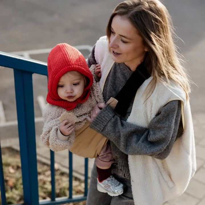 Wildride Toddler Carrier | Lightweight 100% Cotton Hip Seat Baby Carrier for Toddlers 9 Months–4 Years | Ergonomic, Portable &amp; Travel-Friendly Child Carrier | Comfortable Alternative to Stroller for Everyday Use - Beige