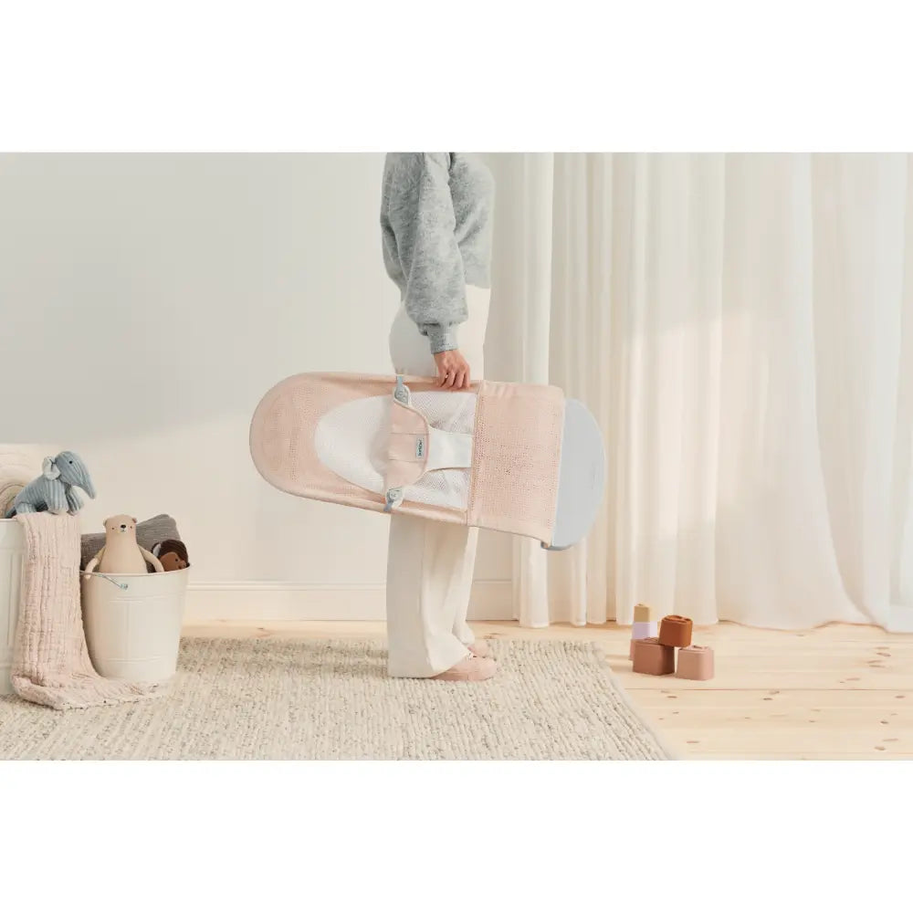 BabyBjorn Balance Soft Mesh, Lightweight Ergonomic Baby Bouncer with Natural Rocking, Convertible to a Toddler Chair, Ergonomic design, Newborn to Toddler (0–2 Years) - Pearly Pink / White