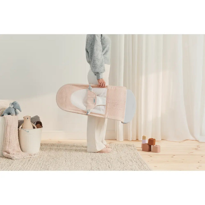 BabyBjorn Balance Soft Mesh, Lightweight Ergonomic Baby Bouncer with Natural Rocking, Convertible to a Toddler Chair, Ergonomic design, Newborn to Toddler (0–2 Years) - Pearly Pink / White