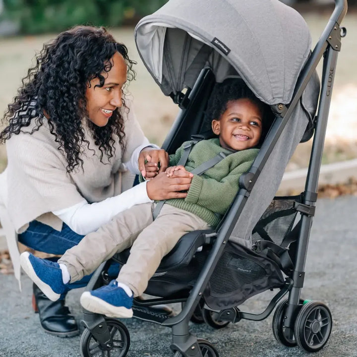 UPPAbaby G-Luxe Lightweight Compact Stroller, Easy Fold, Flat Recline, Travel Friendly, Includes Cup Holder, Carry Strap, Sun Canopy up to 4 years - Charcoal/Greyson