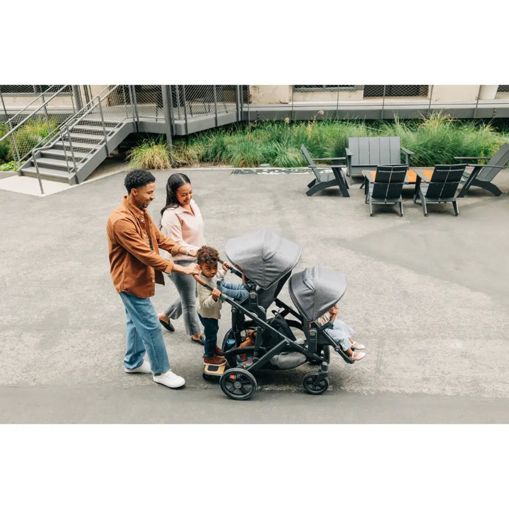 UPPAbaby RumbleSeat V3, Second Seat for Vista Stroller, Reversible &amp; Forward Facing, UPF 50+ Canopy, Adjustable Footrest, Up to 18.1 kg - Charcoal Melange
