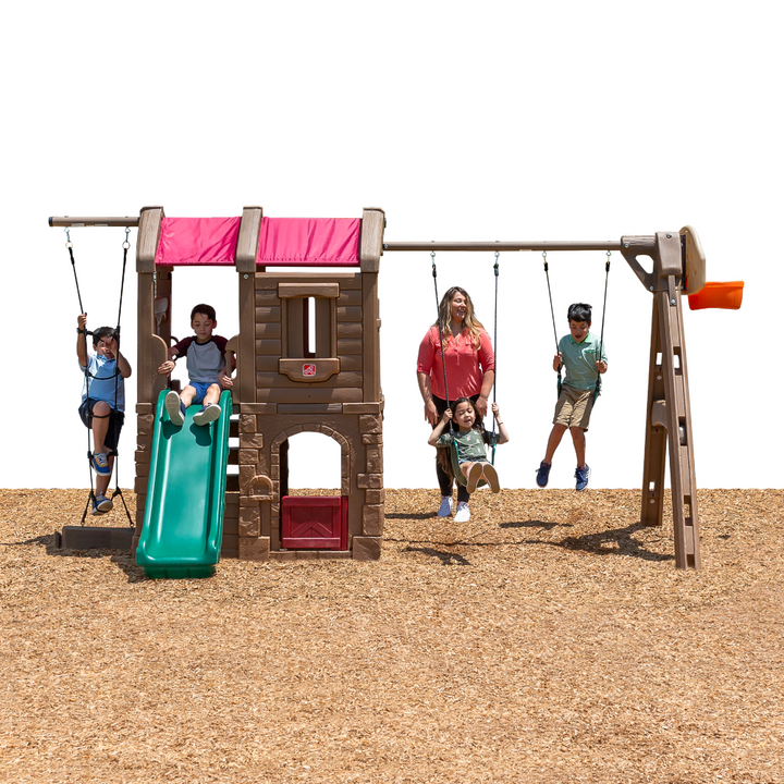 Step2 Naturally Playful Adventure Lodge Play Center