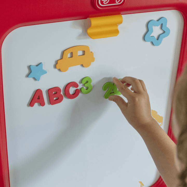 Step2 All Around Easel For Two Red