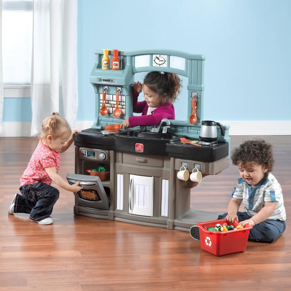 Step2 Best Chef’s Kitchen - 2+ years