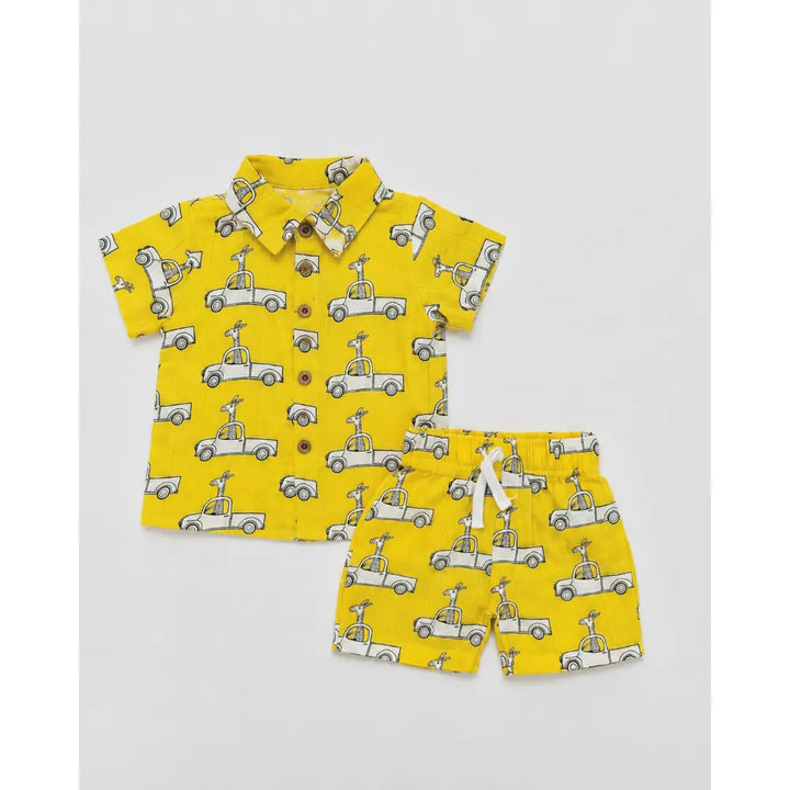 Pattuti Sustainable Double Gauge Set Of 2 Car Print Shirt Set With Shorts - Yellow