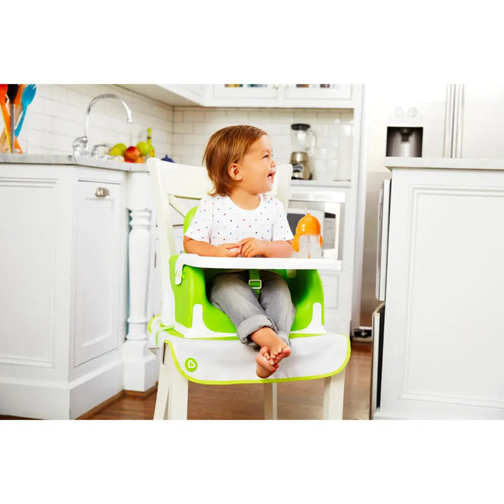 Munchkin Click Lock Tip &amp; Sip Weighted Straw Cup with Handles – Spill-Proof Sippy Cup with Flip-Top Lid, 7oz, BPA-Free, 6+ Months - Orange
