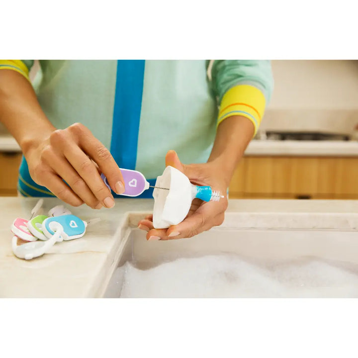 Munchkin Details™ Bottle and Cup Cleaning Brush 4 Piece Set with Key Ring - All in One Cleaning Solution for Sippy Cups &amp; Bottles