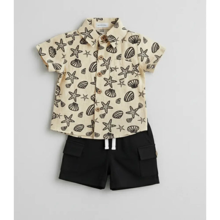 Pattuti Sustainable Linen Blend Set Of Seashore Print Shirt With Shorts - Black
