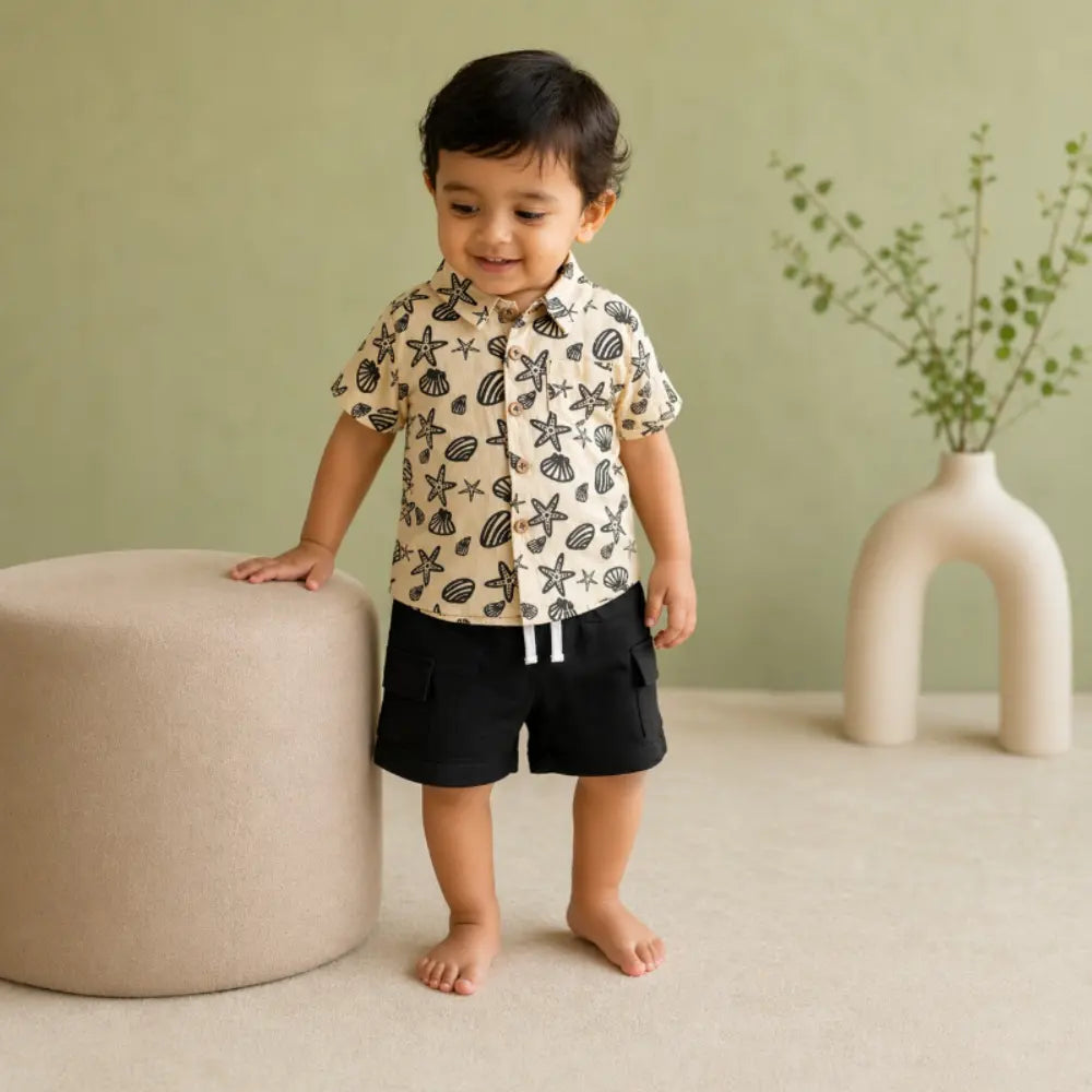 Pattuti Sustainable Linen Blend Set Of Seashore Print Shirt With Shorts - Black